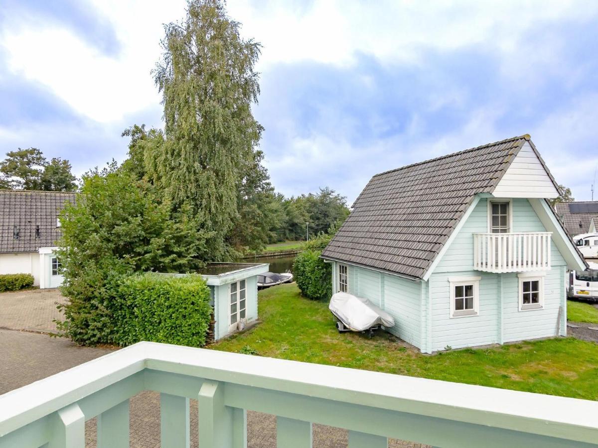 Beautiful Holiday Home With Private Terrace Kropswolde Exterior photo